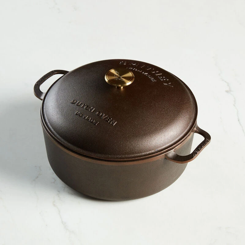 Smithey Ironware 7.5 Qt. Dutch Oven 1 Smithey Ironware 7.5 Qt. Dutch Oven