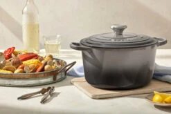 Le Creuset Signature Deep Dutch Oven 5 1/4 Qt. -BBQ Grills Sales Store 16190pre 3f2f6679c606632