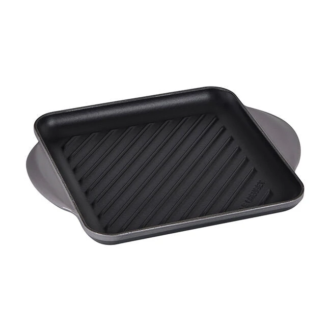 Le Creuset 9.5" Square Grill Pan 8 Le Creuset 9.5" Square Grill Pan - Image 8