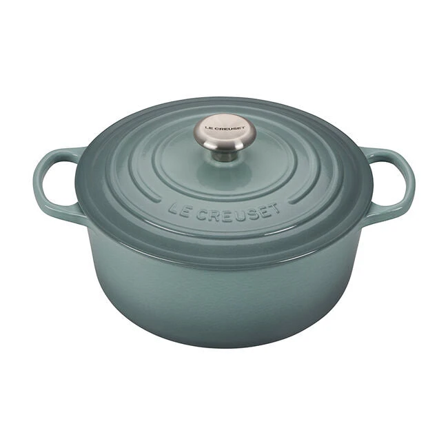 Le Creuset Round Dutch Oven 5 1/2 Qt. 2 Le Creuset Round Dutch Oven 5 1/2 Qt. - Image 2